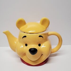 Disney Winnie the Pooh Tea Pot/ Cookie Jar